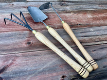 Load image into Gallery viewer, Long-Handled Garden Tool Set
