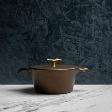 Load image into Gallery viewer, 3.5qt Dutch Oven with 9in Lid