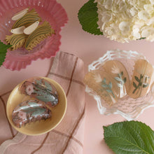 Load image into Gallery viewer, Woodland Sorrel Flower Hair Claw in Frosted Pink Acetate