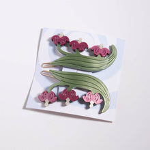 Load image into Gallery viewer, Bleeding Heart Barrette Set - Acetate Red Flower Hair Clips