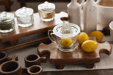Load image into Gallery viewer, Etu Home | Bistro Glass Citrus Hand Press Juicer