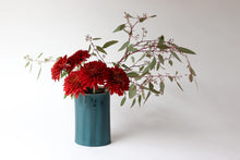 Load image into Gallery viewer, Elizabeth Benotti | Give Take Oval Vase