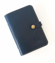 Load image into Gallery viewer, Kurier | Journal