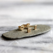 Load image into Gallery viewer, Rebecca Haas Jewelry | Square Post 14k