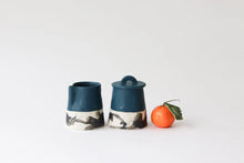 Load image into Gallery viewer, Elizabeth Benotti | Splash Creamer + Sugar
