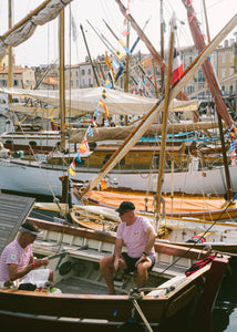 Gestalten | Sailing the Seas