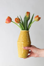 Load image into Gallery viewer, Elizabeth Benotti | Everyday Pinched Vase
