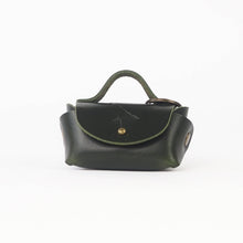 Load image into Gallery viewer, Kurier | Poo Purse
