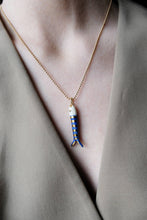 Load image into Gallery viewer, Carola Spitzer | Mini Catch (fish) necklace
