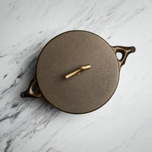 Load image into Gallery viewer, 3.5qt Dutch Oven with 9in Lid
