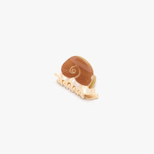 Load image into Gallery viewer, Mini Snail Claw Earth - Brown Shell Small Hair Clip
