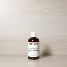 Load image into Gallery viewer, Finn &amp; Co | White Sand Bath &amp; Body Wash
