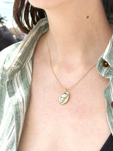 Load image into Gallery viewer, Carola Spitzer | Whisper Shell Charm necklace
