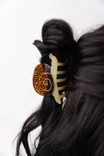 Load image into Gallery viewer, Garden Snail Small Hair Claw in Yellow and Amber Acetate
