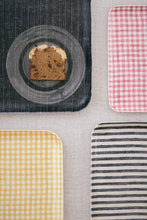 Load image into Gallery viewer, Linen Tray (S) Robin

