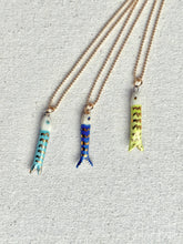 Load image into Gallery viewer, Carola Spitzer | Mini Catch (fish) necklace
