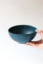 Load image into Gallery viewer, Elizabeth Benotti | Large Pinch Bowl

