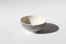 Load image into Gallery viewer, Elizabeth Benotti | Large Pinch Bowl
