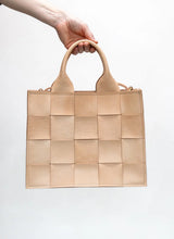 Load image into Gallery viewer, Studio Crie | Woven Tote
