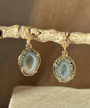 Load image into Gallery viewer, Sky Eyes Fine Jewelry | Earrings, Agate Geode &amp; Diamond Drops 14K
