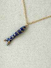 Load image into Gallery viewer, Carola Spitzer | Fish "Catch" Necklace

