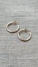 Load image into Gallery viewer, Emily Shaffer | 14k Gold Medium Twist Hoops
