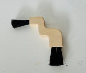 Lin Elkins | Custom Crumb Brush